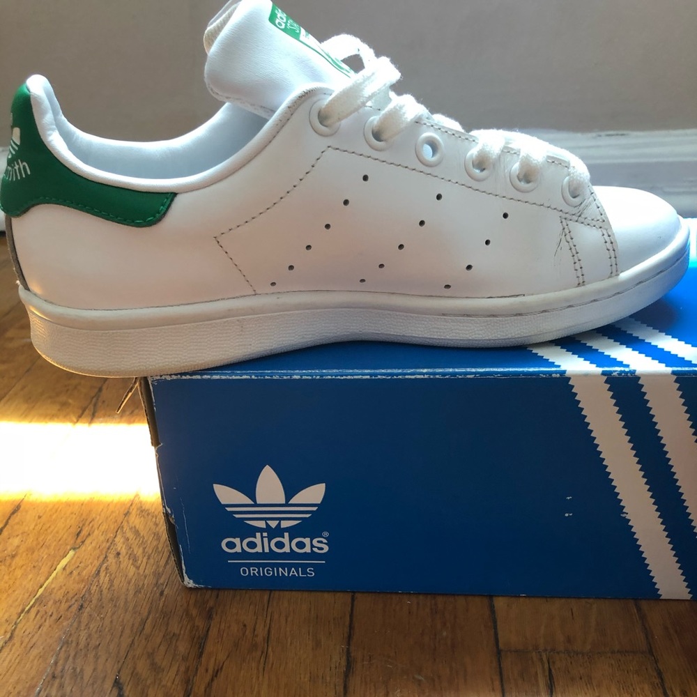 Stan Smiths - Picture 3 of 5